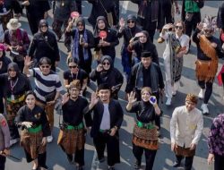Cilegon Mendunia, Kirab Budaya BCF-IFA 2025 Seret Ribuan Warga ke Jalanan